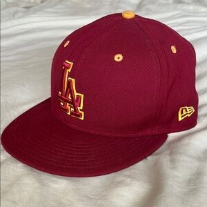 NEW ERA 59FIFTY - RARE USC x LA Dodgers Baseball Cap